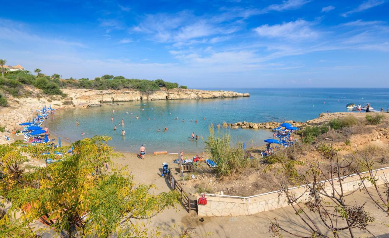 Blue Water Bay Villas Paralimni Exteriér fotografie
