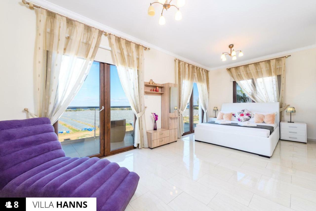 Blue Water Bay Villas Paralimni Exteriér fotografie